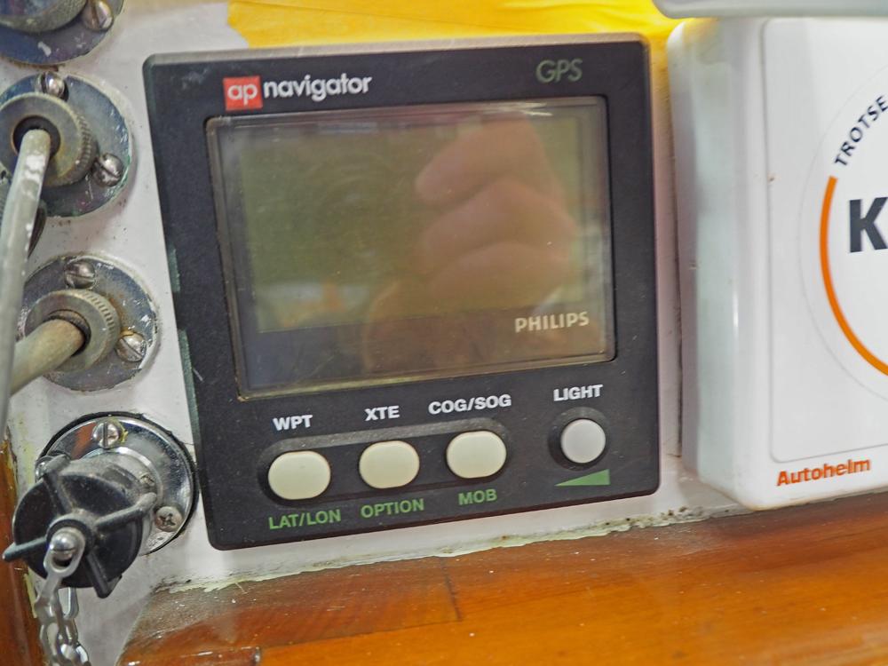 picture Navigation and electronics